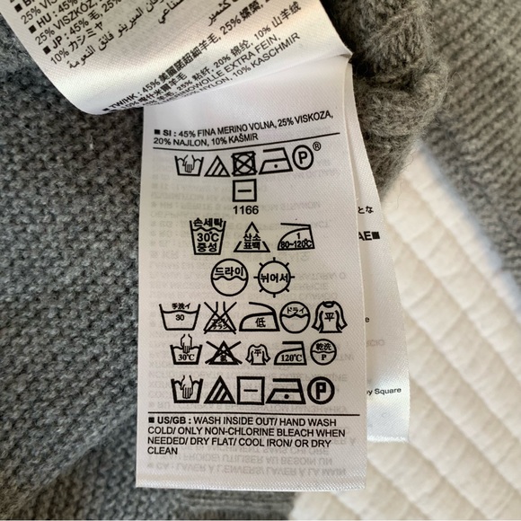 Banana Republic cashmere and merino blend sweater XS - Picture 10 of 14